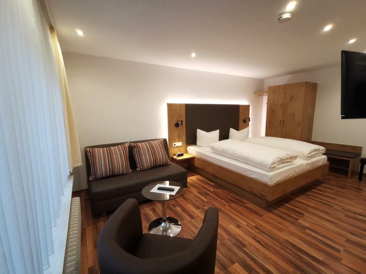 Gaestehaus Dorflinde Grasellenbach Dış mekan fotoğraf