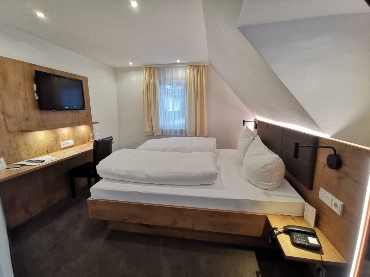 Gaestehaus Dorflinde Grasellenbach Dış mekan fotoğraf